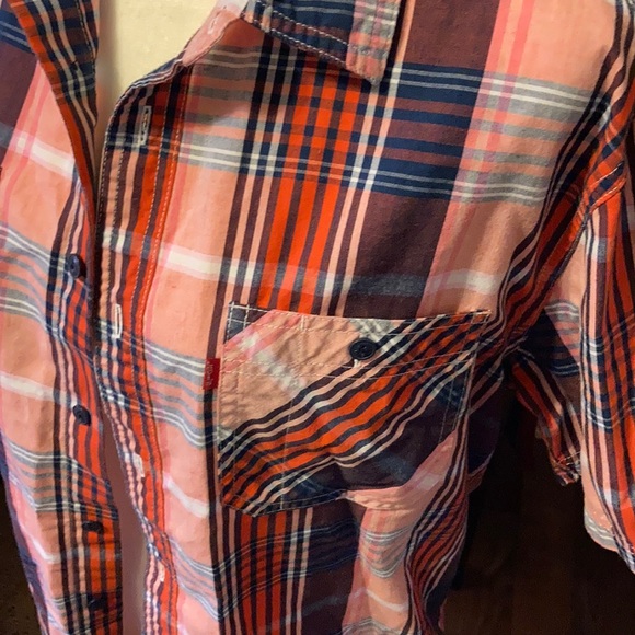 Levi’s button down shirt size M - Picture 2 of 8